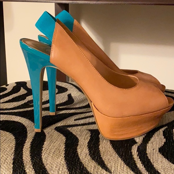 Jessica Simpson heels - 7.5 - Picture 5 of 8